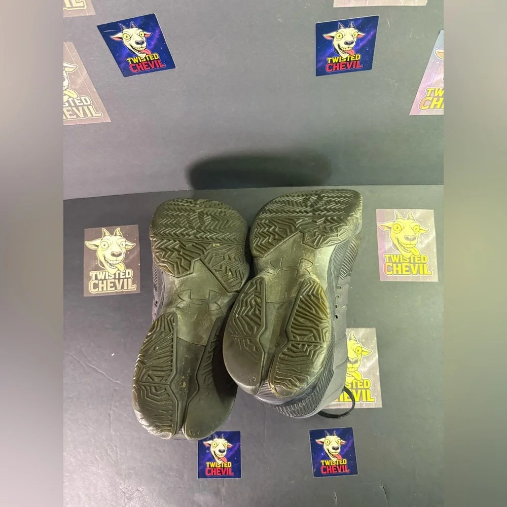 Under Armour Mens 8.5 Curry Top Gun High Top 1274425-006 Shoes Basketball Laced - Picture 11 of 12